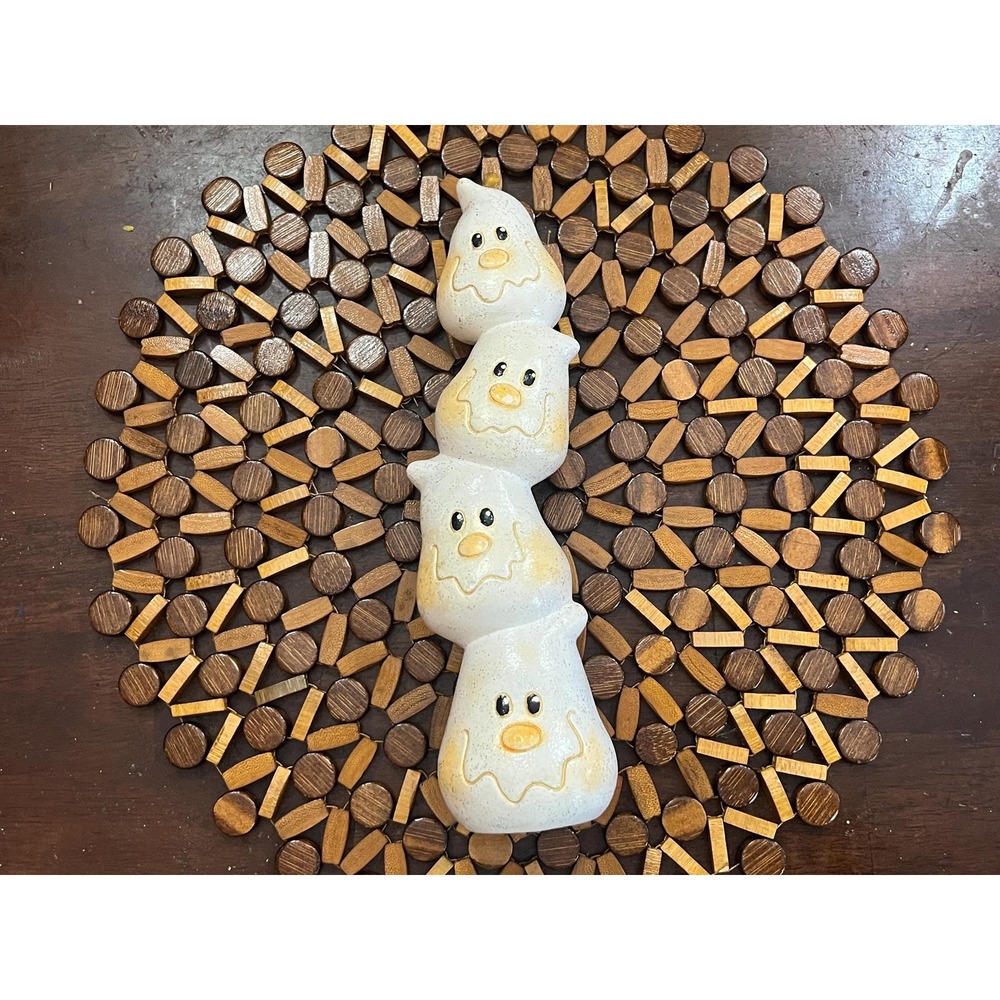 Vintage Stacked Ceramic Happy Ghost Figurine – Handpainted Halloween Decor